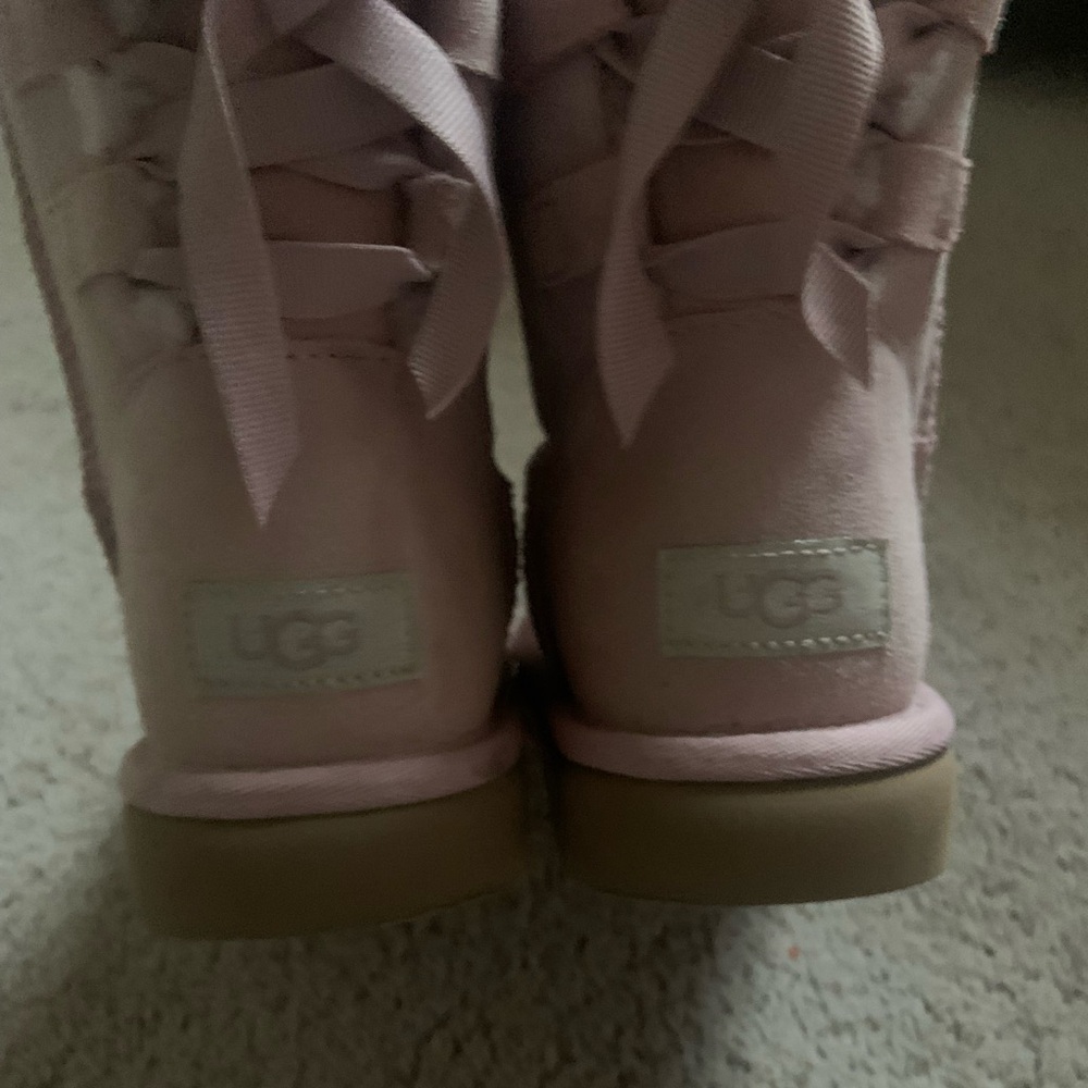 Comfy pink uggs